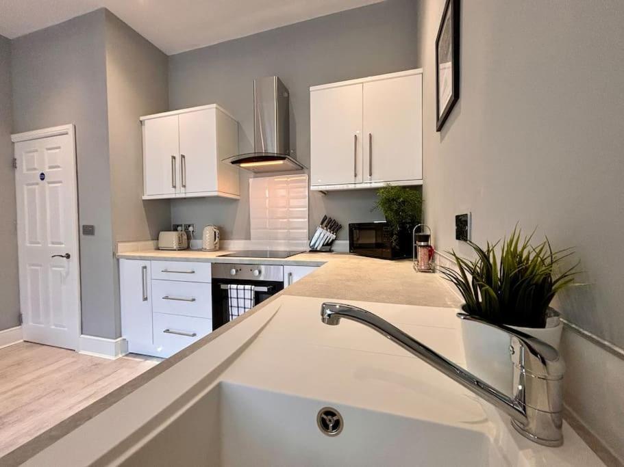 Teds Apartments-Town Centre-Apt2 黑潭 外观 照片